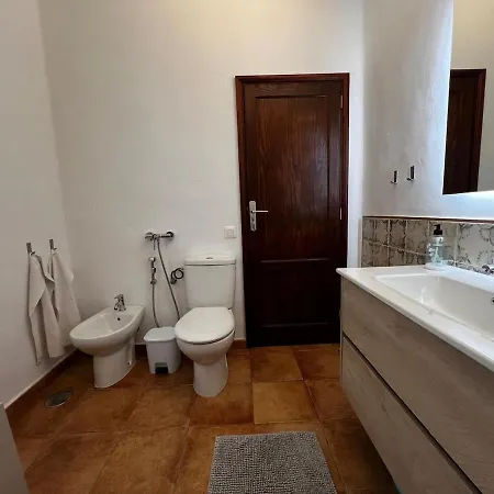 Vakantiehuis La Carretera Bike & Relax Güime